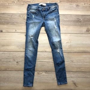 Hollister Super Skinny Distressed Jeans sz 0 Short